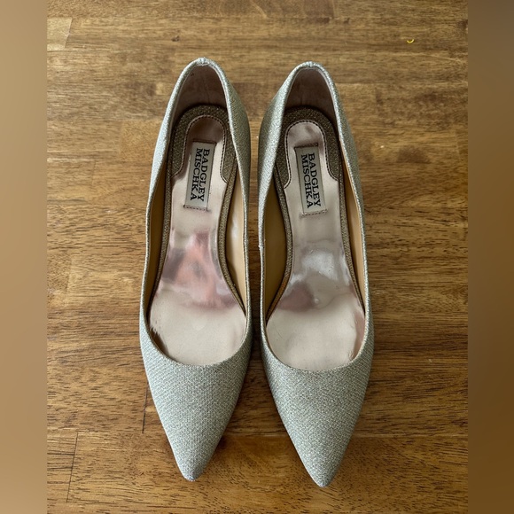 Badgley Mischka gold sparkly heels, size 8 - Picture 1 of 7